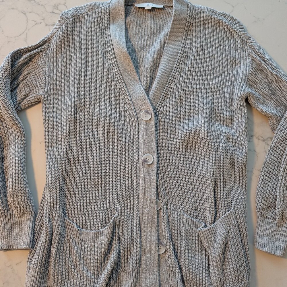 Like new basic grey button-up cardigan, size M
